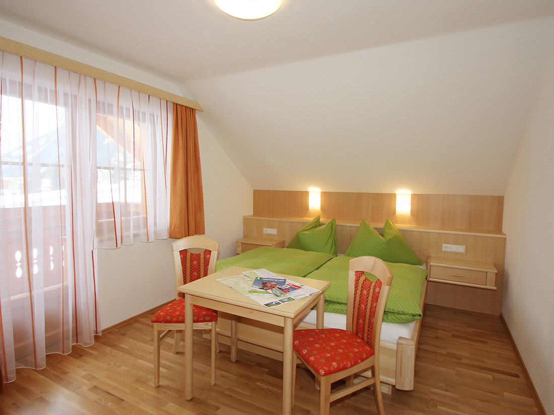 Cosy bedroom with balcony in the Höchstein flat